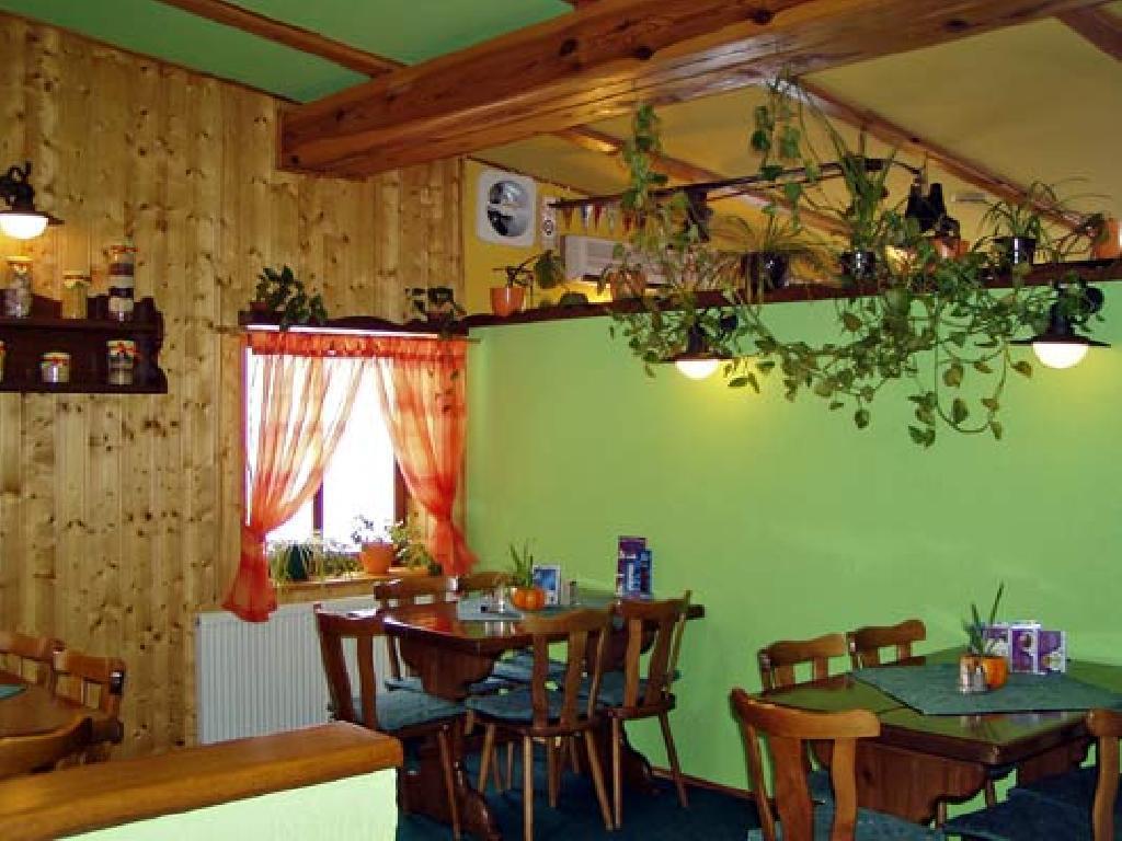 Restaurace A Penzion U Vladaru Mikulášovice Extérieur photo